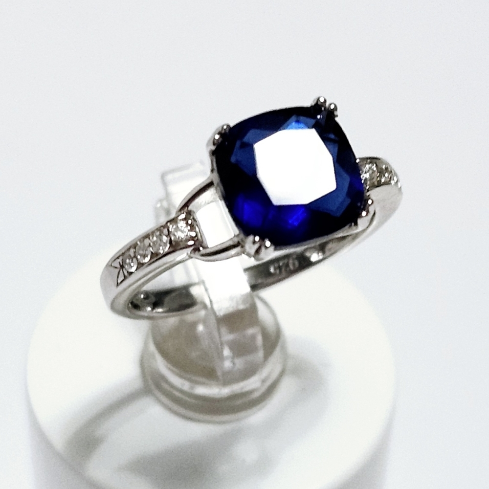 3.0 ctw Sapphire solitaire Cushion Silver Ring size 5.5